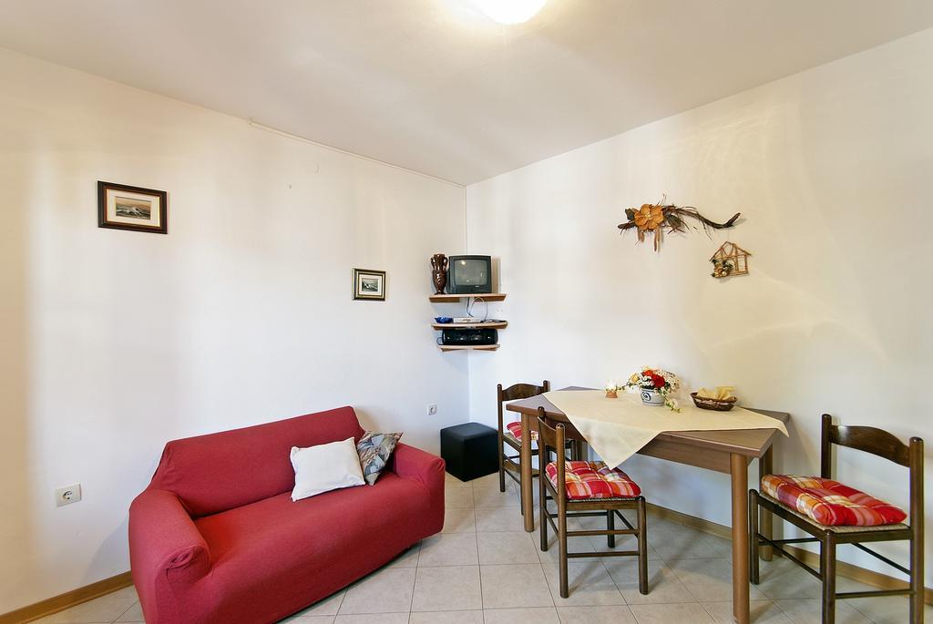 Apartments Elda Rovinj Bilik gambar
