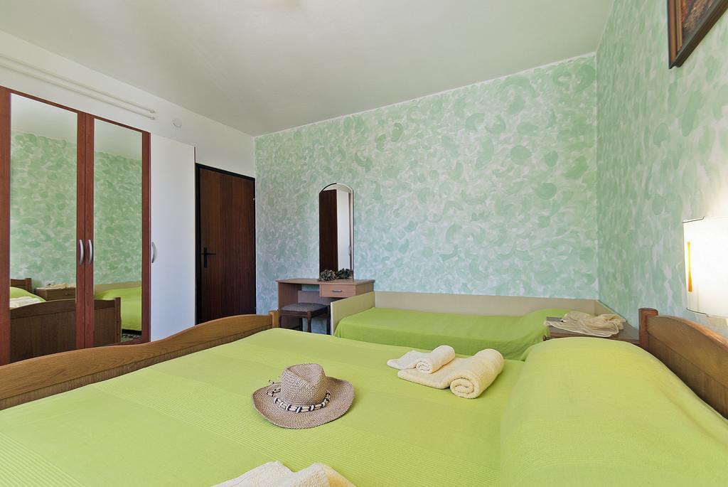 Apartments Elda Rovinj Bilik gambar